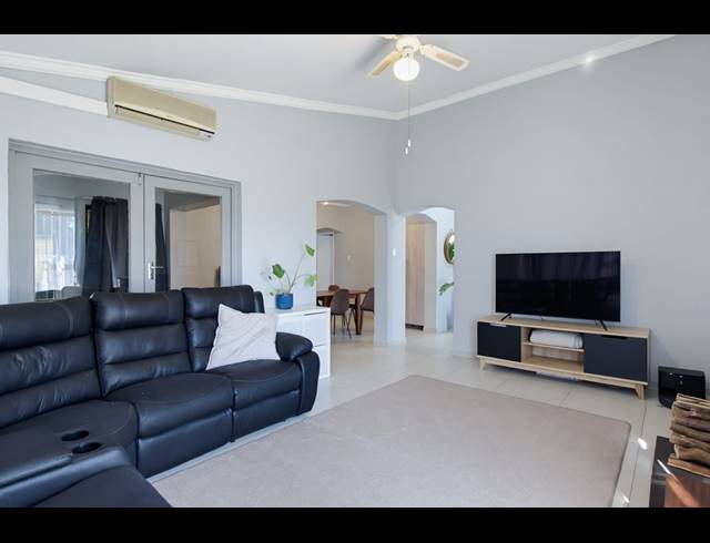 3 BEDROOM HOUSE FOR SALE IN BONNY BROOK